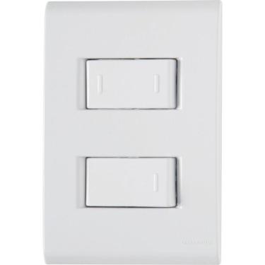 Imagem de Conjunto 4x2 Com 1 Interruptor Simples 10 A 250 V E 1 Interruptor Paralelo 10 A 250 V Liz