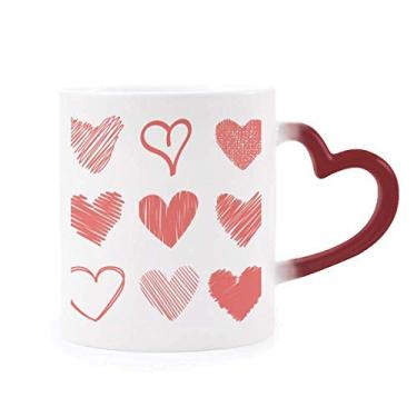Imagem de Caneca sensível ao calor, desenho de corações do dia dos namorados, caneca vermelha que muda de cor