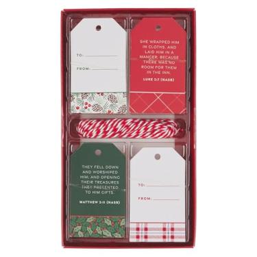 Imagem de Christian Art Gifts Conjunto de etiquetas inspiradoras de presente de papel de Natal com escritura: multicor vermelho/verde/branco temas festivos de azevinho e pinheiro, cordão colorido de bengala