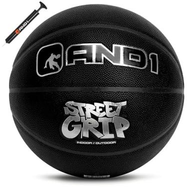 Imagem de AND1 Street Grip Bola de basquete e bomba de couro composto premium - tamanho oficial 7 (75 cm), streetball, feito para jogos de basquete internos e externos (preto)