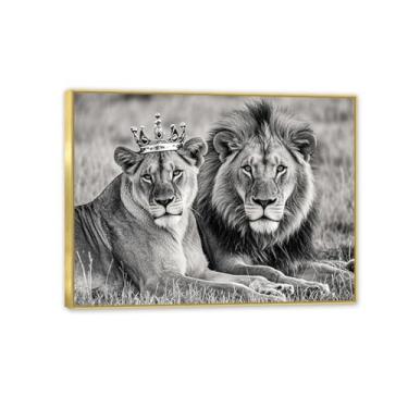 Imagem de Arte de parede em tela de leão e leoa rei e rainha com coroa pintura animal africana arte para sala de estar quarto 90 x 70 cm (36 x 28 pol) moldura dourada