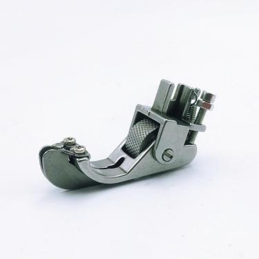 Imagem de Calcador com Guia e Rodízio para Reta DF-60600 - Sun Special