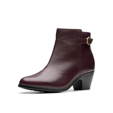 Imagem de Clarks Bota feminina Emily2 Belle Fashion, Couro de vinho, 7.5 Wide