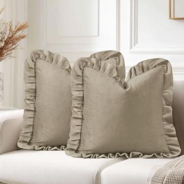 Imagem de JIUZHEN Capas de almofada 50 x 50 cm para sofá, cama, sala de estar, pacote com 2 fronhas quadradas decorativas de veludo acastanhado com babados