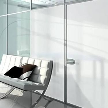 Imagem de Adesivo Blackout Branco Fosco Rolo Película Lavável Impede Luz Solar e