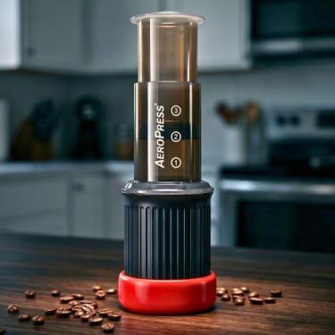 Imagem de Cafeteira Portátil Aeropress Go Kit Viagem Com 100 Microfiltros O Melh