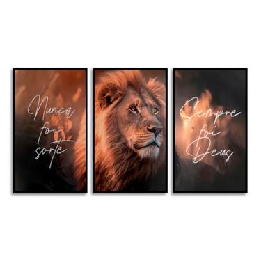 Imagem de Kit com 3 Quadros Decorativos 30x50 cm Leão de Judah com Moldura Retangular com 2cm de largura, na posição Vertical, ideal para ambiente de Sala, Quarto e Hall. Tamanho dos quadros montados na parede 50x94cm.