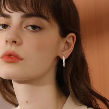 Imagem de Conjunto de brincos de argola grossa dourada para mulheres, brincos de argola torcidos banhados a ouro 18 quilates grossos e leves, 10mm, Aço inoxidável, Sem pedra preciosa