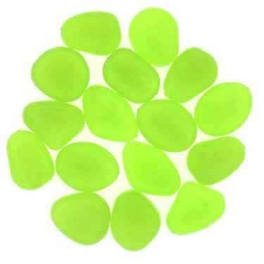 Imagem de QTTLLI 100 peças que brilham no escuro pedras decorativas para jardim caminho passarela quintal aquário de peixes, verde grama