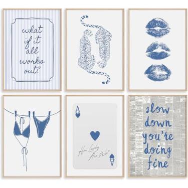 Imagem de Arte de parede leopardo azul marinho decoração de parede em tela de guepardo preppy pôster estético moderno azul marinho impressões de biquíni imagens estéticas preppy pintura Ás de copas para