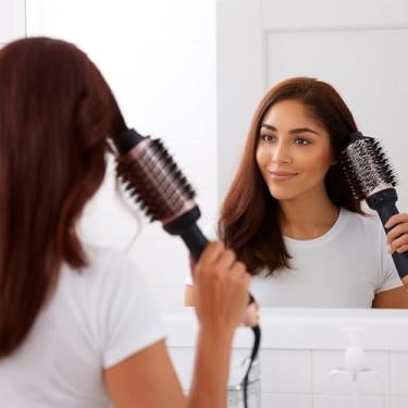 Imagem de Escova Modeladora Secadora Cabelo Bivolt 1300W Profissional Jato Ar Quente anti frizz alisa anti-queimadura