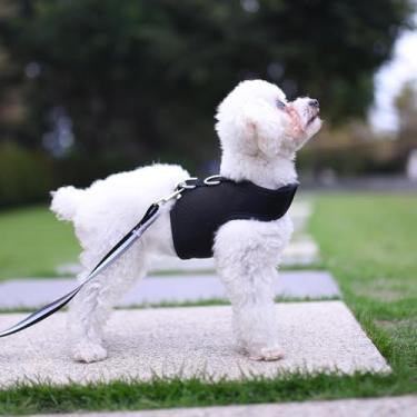 Imagem de Conjunto de coleira e coleira para cães pequenos para o verão, colete acolchoado macio ajustável para poodle, pomerânia, chihuahua, minlature pinscher abaixo de 3,6 kg, tecido de malha preta sólida