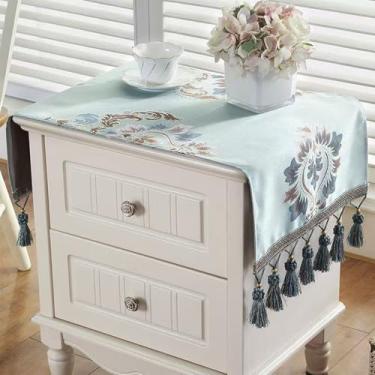Imagem de Toalha de mesa floral pequena de cabeceira com borlas para mesa de cabeceira, toalha de mesa pequena para mesa de cabeceira, TV, micro-ondas, máquina de lavar, geladeira, cômoda, decoração de mesa