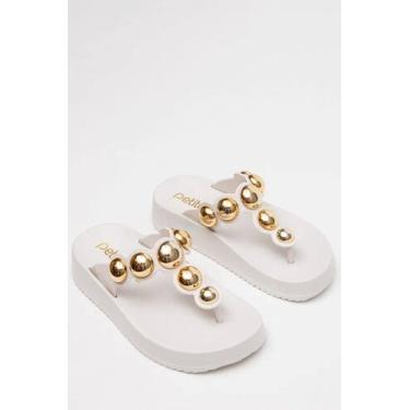 Imagem de Chinelo Petite Jolie Rasteira Com Detalhes Dourados E Solado Confortáv