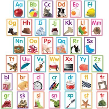 Imagem de Quadro de avisos de cartões de alfabeto com foto colorida
