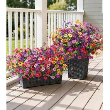 Imagem de Ivydale Flores artificiais para uso ao ar livre, 24 pacotes de mães falsas, margaridas de seda, resistentes a UV, plantas artificiais para plantador externo, varanda, pátio, janela, decoração, 6 cores