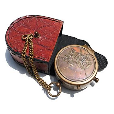 Imagem de Bússola gravável Not All Who Wander Are Lost – Compasso de bolso – Bússola de latão com capa de couro – Bússola de piratas – Bússola de presente – Bússola de acampamento – Ideia de presente de confirmação – Presentes de batismo – Lembrança