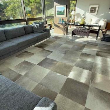 Imagem de Tapete de Couro Quadriculado Mix Cinza 3,00x2,50m com placas de 50x50c