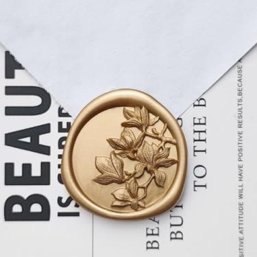 Imagem de Pilloze 50 peças de adesivos de lacre de cera de ramo de oliveira dourados, adesivos autoadesivos de selo de cera preta para envelope ou convite de casamento, boa adesão e fácil de usar