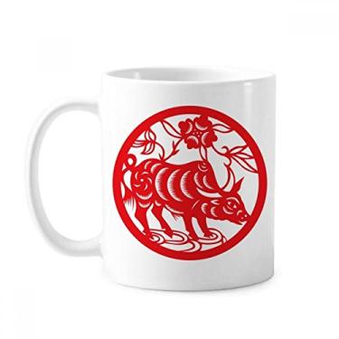 Imagem de Caneca de cerâmica de porcelana de café com estampa do zodíaco da China com corte de papel
