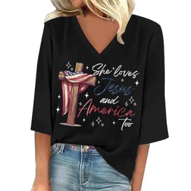 Imagem de Camiseta feminina PKDong She Loves Jesus and America Too 4 de julho gola V manga 3/4 Independence Top moderno verão, Preto, P