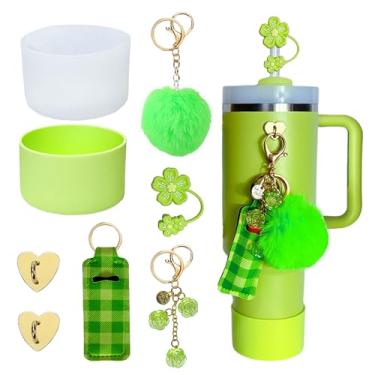 Imagem de Acessórios para Stanley Cup 1,134 g, 2 botas de silicone para copo Stanley, 1 cobertura de palha de flor, 2 ganchos de pingentes, 1 bolsa de suporte de batom, 1 bola de pompom, 1 chaveiro fofo (verde)