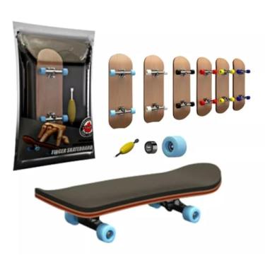 Imagem de Skate Dedo Profissional De Madeira Com Rolamento Fingerboard