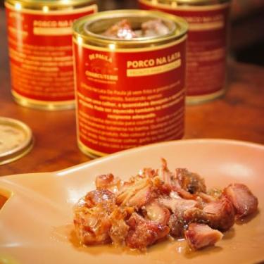 Imagem de De Paula Charcuterie Porco na Lata, Pernil Suíno Cozido em Banha, Conserva Artesanal