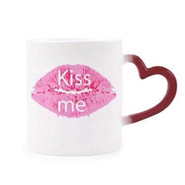 Imagem de Pink Lip Kiss Me Caneca sensível ao calor Dia dos Namorados Caneca vermelha muda de cor