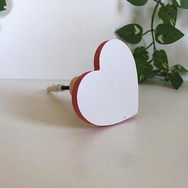 Imagem de Gancho pendurador de parede coração