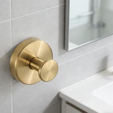 Imagem de Gancho de ventosa de aço inoxidável sem furadeira, toalha de sucção a vácuo resistente e gancho de roupão para chuveiro de banheiro, gancho de parede removível para espelho de vidro de azulejo