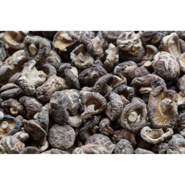 Imagem de Shitake Seco Premium Importado, Cogumelo Desidratado, Rico em Proteínas e Fibras