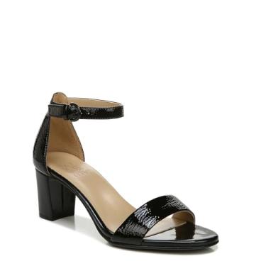 Imagem de Naturalizer Sandália feminina Vera com tira no tornozelo e salto bloco, Patente preta, 7 Narrow