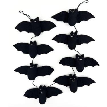 Imagem de Humble Hilo Decoração de Halloween de feltro feita à mão – Decorações de Halloween fofas para ambientes internos ou externos para casa, escritório, mesa ou exibição de festa (guirlanda de morcego)