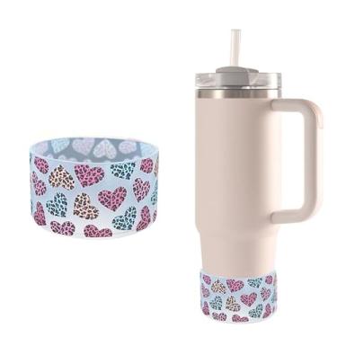 Imagem de ZHUIGUANGZE Bota de coração de dia dos namorados para Stanley Cup, capa protetora de silicone antiderrapante com tema de coração de amor para copos de 1,134 g, acessórios de copo Stanley (colorido)
