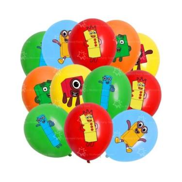 Imagem de Decoração De Festa Com Blocos De Números, Toalha De Mesa, Copo, Prato,