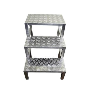 Imagem de Escada Banqueta De Alumínio Super Resistente - 03 Degraus