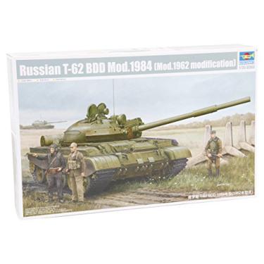 Imagem de Trumpeter Russian T-62 BDD Mod.1984 Model Kit