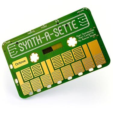 Imagem de MicroKits Synth-a-Sette: crie seu próprio teclado banana com este sintetizador analógico tamanho cassete, SN1-KIT