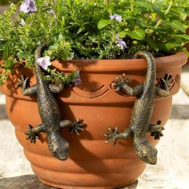 Imagem de Poranlem Gecko Planter Decoração de jardim peculiar conjunto de 2 escultura de lagarto com acabamento texturizado de bronze estatueta de abraço de vaso de flores para estátuas vintage de quintal de