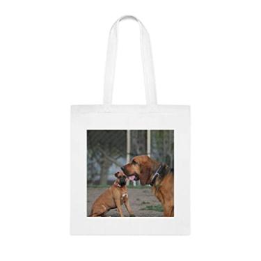 Imagem de Saco Bloodhound Sentado, Presente para Cachorro Bloodhound, Aniversário de Cão Bloodhound Bolsa de Ombro para Cachorro Bloodhound, Sacola Reutilizável para Cachorro Bloodhound, Branco