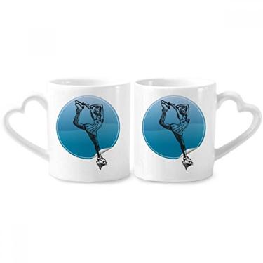 Imagem de Esporte de inverno feminino patinação ilustração retrô casal conjunto de canecas de porcelana cerâmica amante copo alça de coração