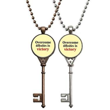 Imagem de OFFbb-USA Colar com pingente "Persistence Victory Overcome Difficult Key Necklace Jewelry Couple Decoration
