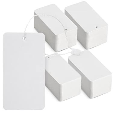 Imagem de Etiquetas de papel Juvale com cordão (pacote com 500), branco
