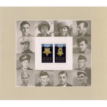 Imagem de World War II Medal of Honor Double Side Sheet of 20 x Forever Stamps Scott 4822a By USPS