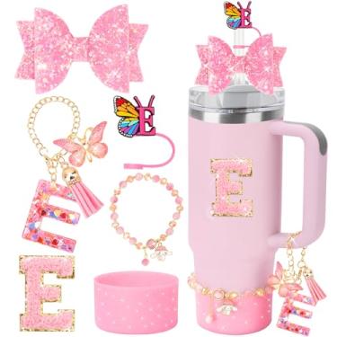 Imagem de Conjunto de acessórios de copo com inicial para copo Stanley de 850 g de 1,134 g, incluindo capa de palha de carta de borboleta, decorações de laço, adesivo de letra, pulseira de cristal, pingente de