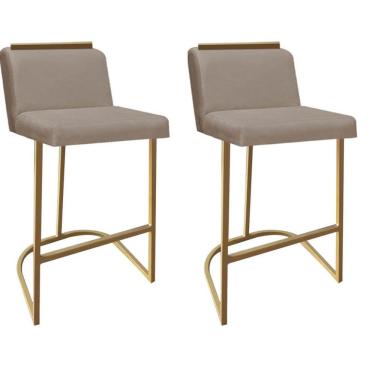 Imagem de Kit 02 Banquetas Com Encosto Nynna Luxo Confort Bistrô Cozinha Ferro Dourado Sintético Bege - Amey Decor