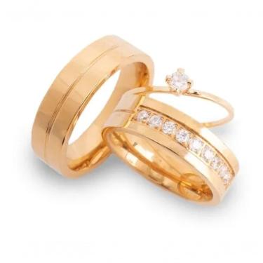 Imagem de Par De Alianças Banhada A Ouro 18k 6mm Com Solitário