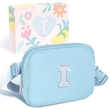 Imagem de COSHAYSOO Pochete de cintura pequena com alça ajustável com patch de letra inicial para mulheres, adolescentes, meninas, viagens, academia, caminhada, bolsa de viagem transversal, bolsa moderna, Azul
