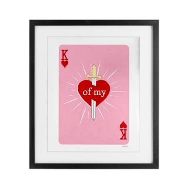 Imagem de Stupell Industries King Of My Heart Sword Impressão emoldurada cinza sob vidro, design por Amanda Greenwood, 16 x 13